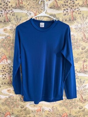 Vintage Patagonia Men's Long Sleeve Crew Neck Shirt - Royal Blue